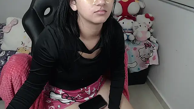 kayla_k18 - Kayla_k18's free webcam - UK Sex Cams