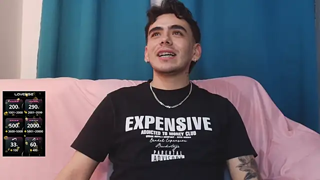 adonisZafiro webcam