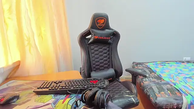 iliaskrislove webcam