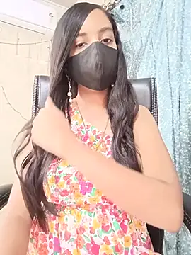 Parinaaz18 webcam