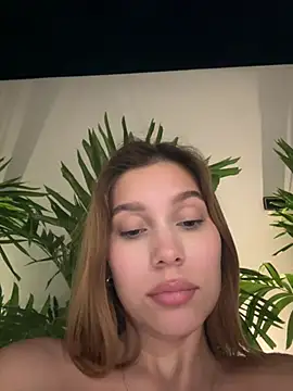 Nikii__ webcam
