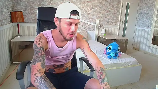 JonahShaw webcam