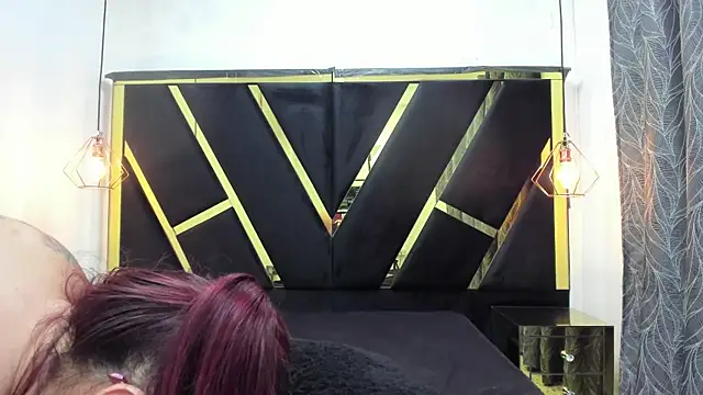 agatha_fit webcam