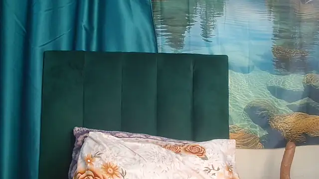 Keishaa-77 webcam