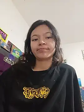 Ninffa_sweet21 webcam