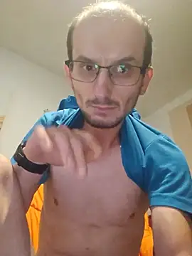 UpbeatXiphias webcam