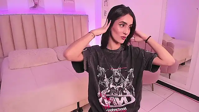 Sam_peach webcam