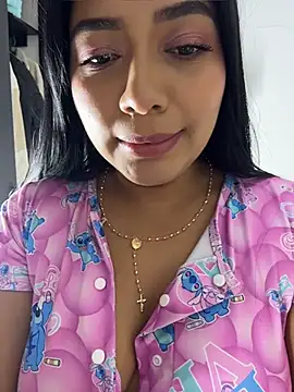 pocahontas6969 webcam