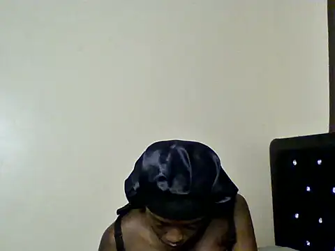 Unbarred_love webcam