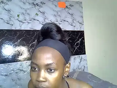 prettyshanz webcam