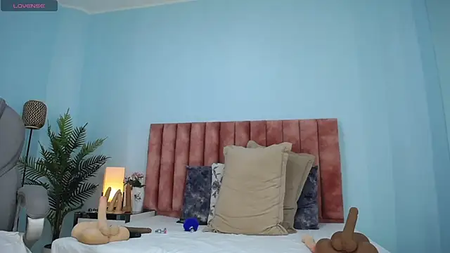 nana_levy webcam
