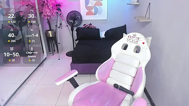 Maggy_t18 webcam