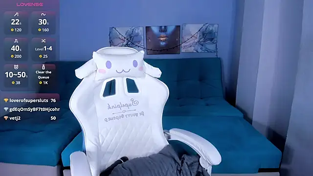 College_Girl_18 webcam