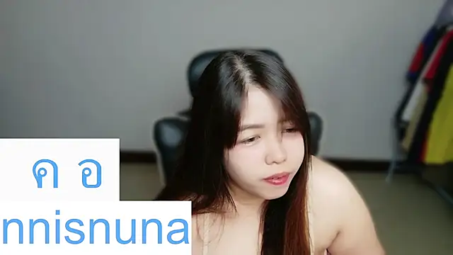 nunanunanuna live cam on StripChat