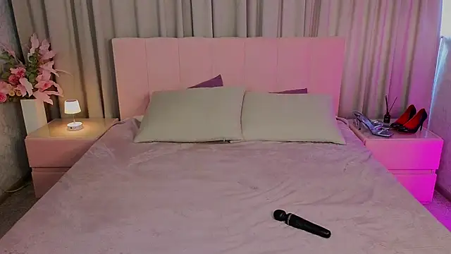 Ariana_Petite webcam