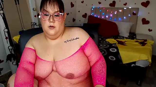 GiannaMorrys webcam