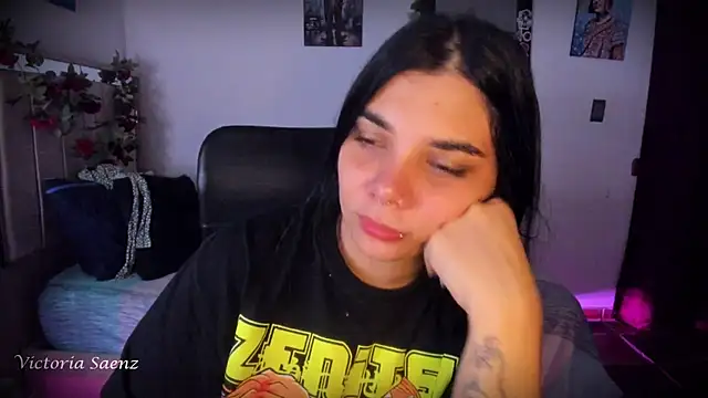 victoriaasaenz_ webcam