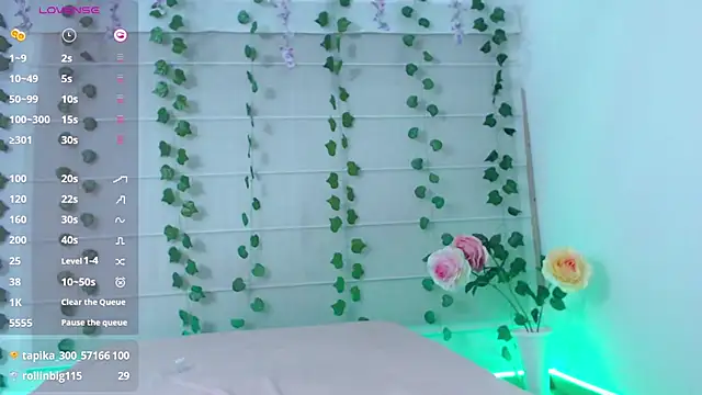 Sarabubbie webcam