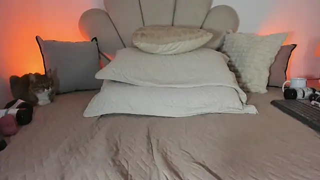 _luuciana_ webcam