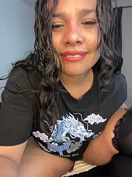 Rashell1_Queen webcam
