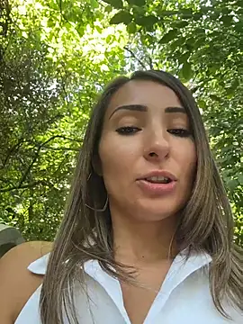 Wonder_Kari webcam
