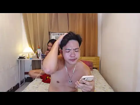 HornyCoupleCum webcam