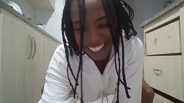 JadaMillss webcam
