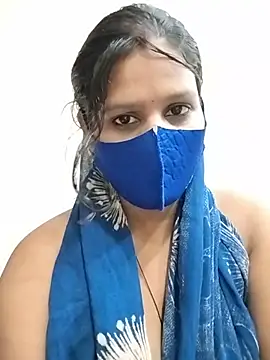 hotyrani07 webcam