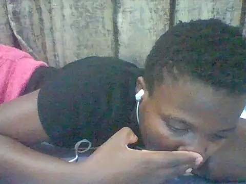 tina_2030 webcam