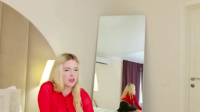ElisMasson webcam