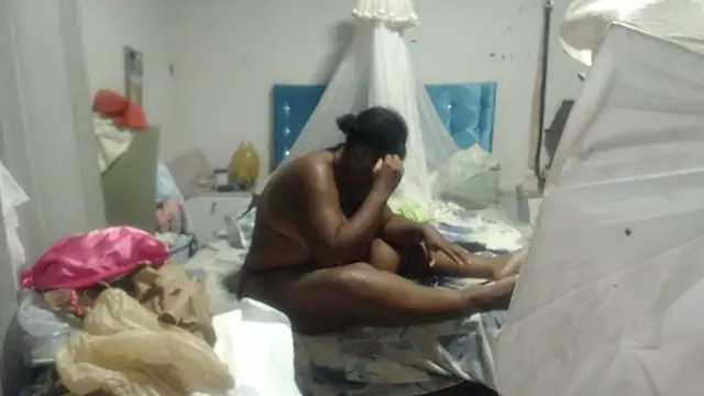 rachelexoticgirl live cam on StripChat