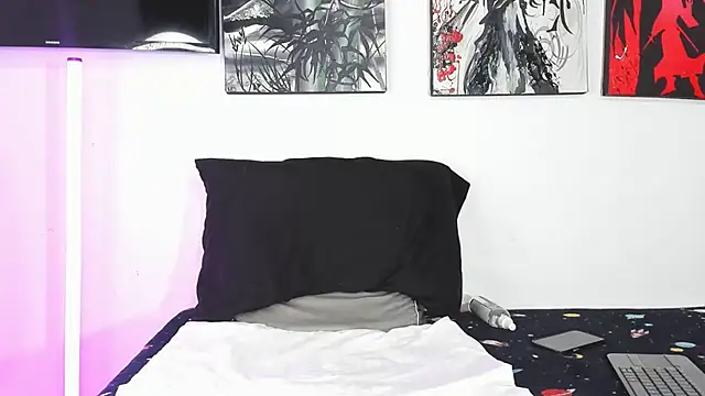 Alucard_Vlack1 webcam