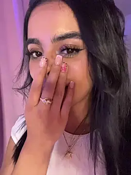 Emily-14 webcam