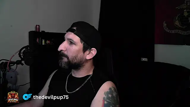 DevilPup75_ webcam