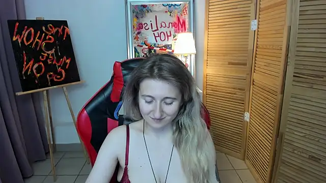 CamillaDreamer webcam