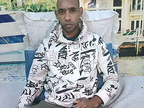 IndianMagicMike live cam on StripChat