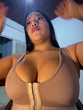 mis-violetha webcam