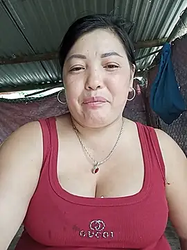 sary-hot2x webcam