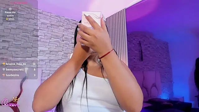 laulin_tay - Laulin_tay's free webcam - UK Sex Cams