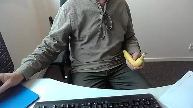 buggemann (M grandpa) - 5 min masturbation no cum guarantee