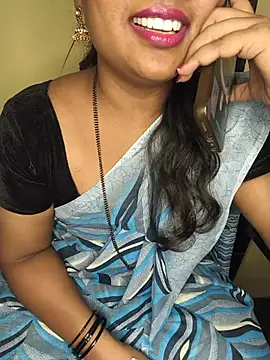 ur_love_kannada1 webcam