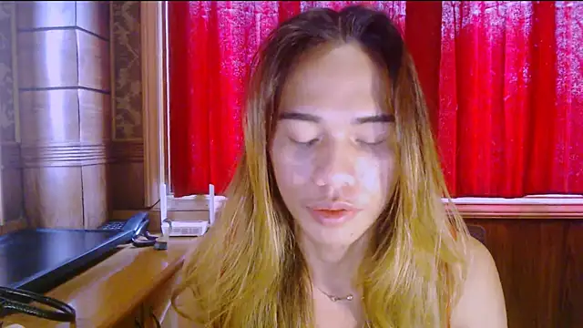 hugecock_kate webcam