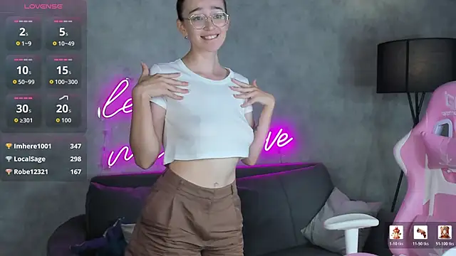 Lucy_Green webcam