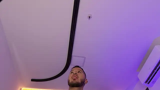 mister_miike webcam