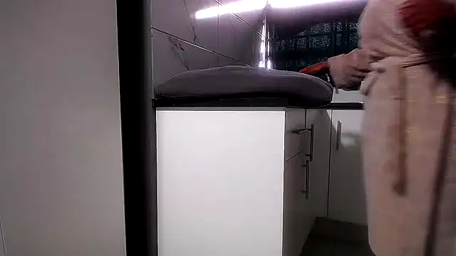 Lelety79 webcam