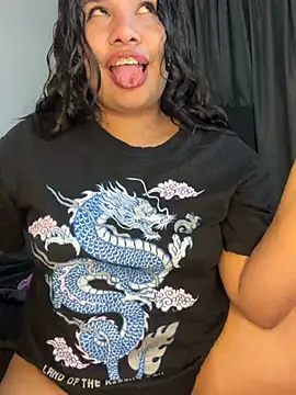 Rashell1_Queen webcam