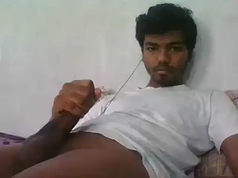 Virgin_Me live cam on StripChat