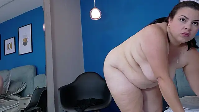 Victoria_Scarlett webcam