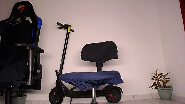 MAXJONES_2 webcam
