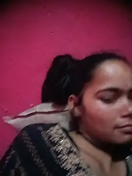 Sonali_-Bendre webcam
